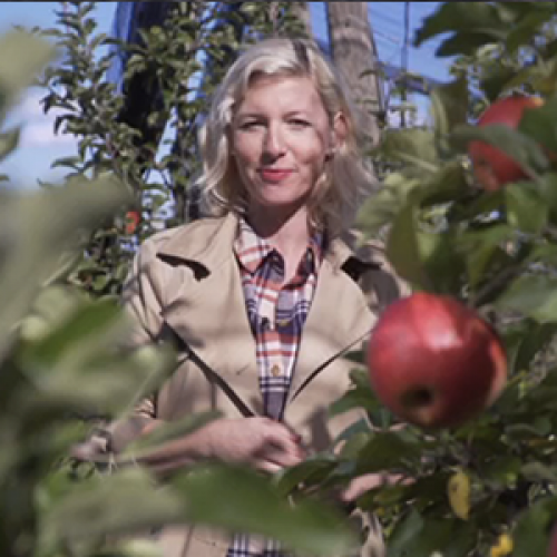 Siol.net: Suzana Kozel obiskala deželo hrustljavih jabolk